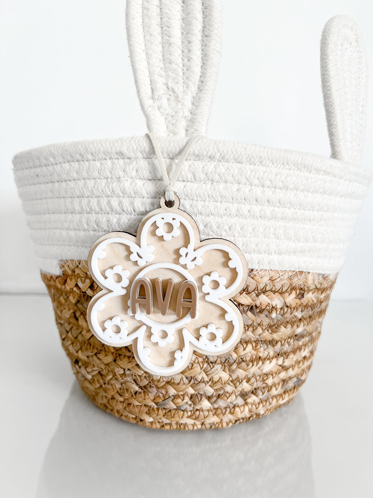 Personalized Daisies Magnet/Tag - Style 1